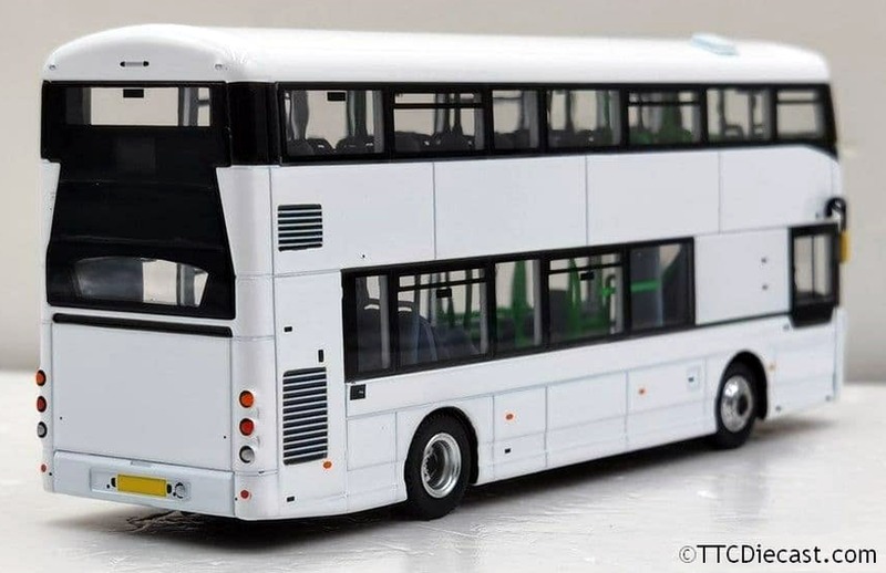 UKW76001 rear offside view
