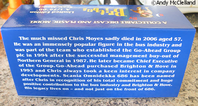 ES-11 Chris Moyes tribute on rear of box