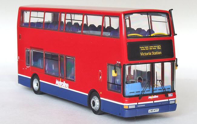 UKBUS 2003 off-side view