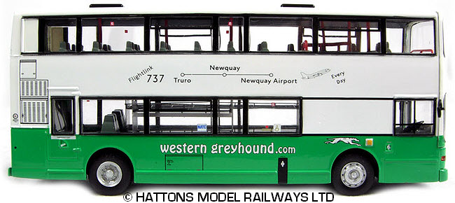 UKBUS 4013 off-side view
