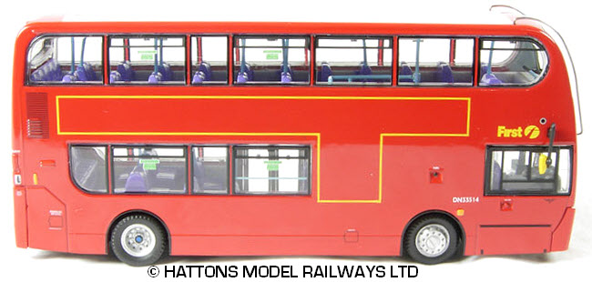 UKBUS 6017 off-side view