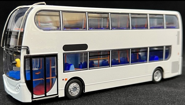 UKBUS6201 front view