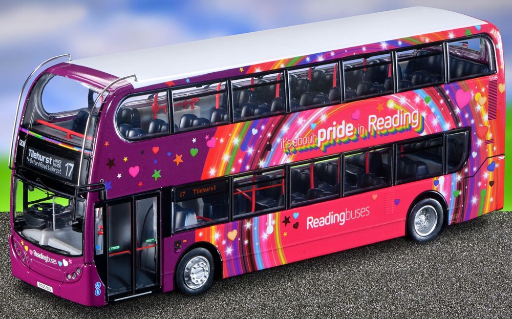 UKBUS 6209 front view - Click to view larger version