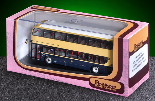 UKBUS6546 Model packaging