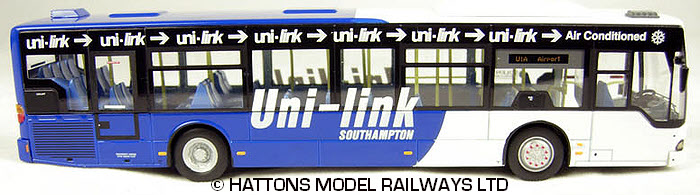 UKBUS 5013 off-side view