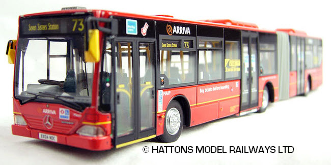 UKBUS 5107 front view