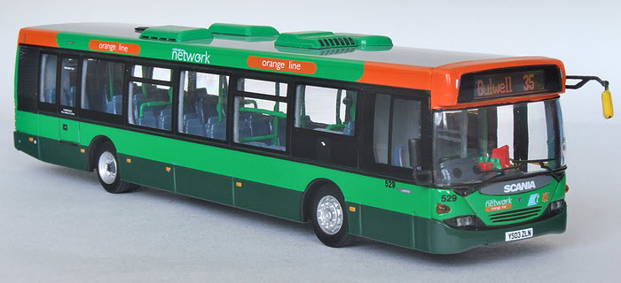 UKBUS 7007 front off-side view