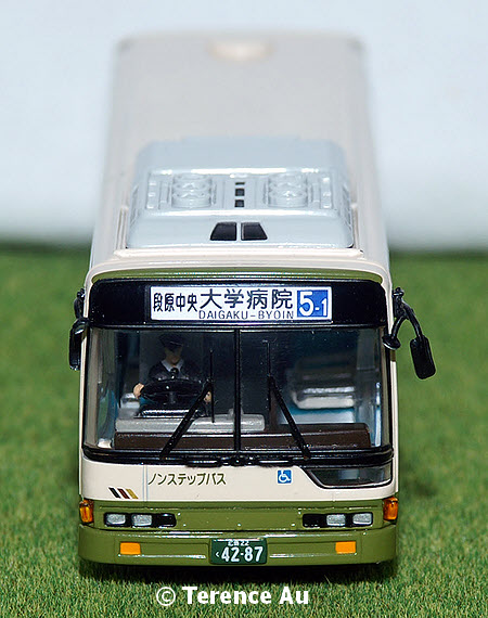 JB1003 front view