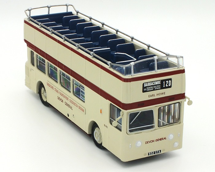 (E40501) Gift Set E99945 (Model A) offside front view