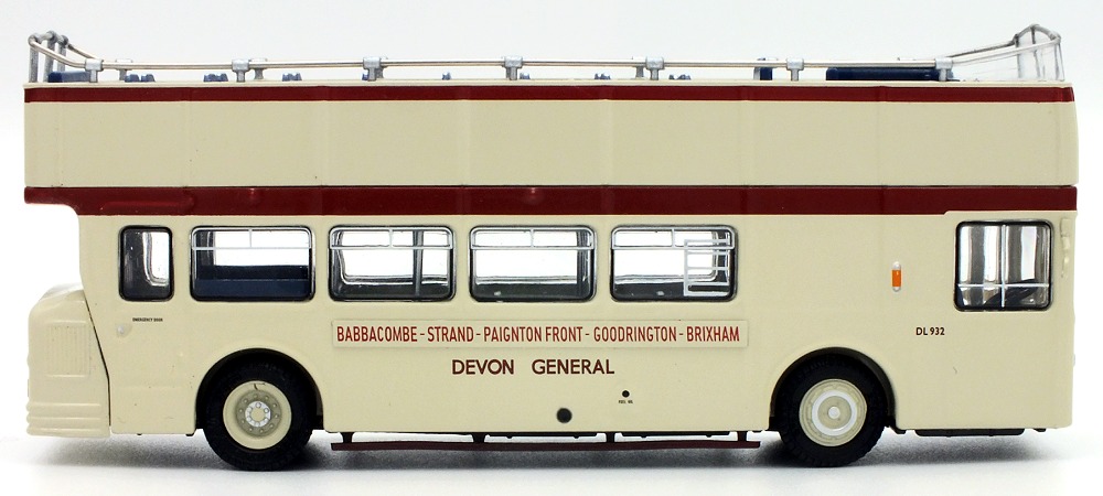 (E40501) Gift Set E99945 (Model A) offside view