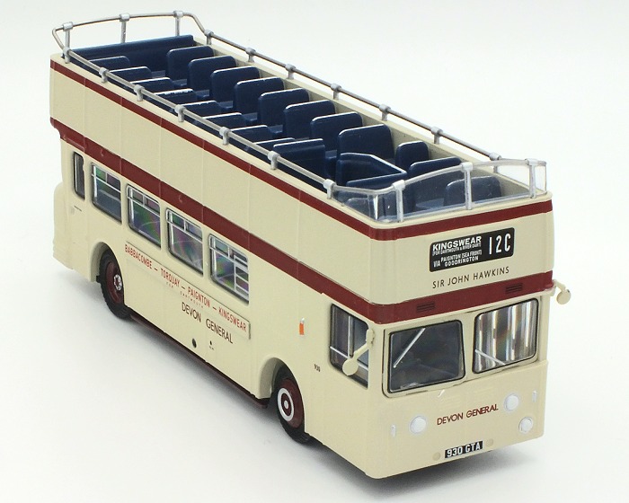 (E40502) Gift Set E99945 (Model B) offside front view