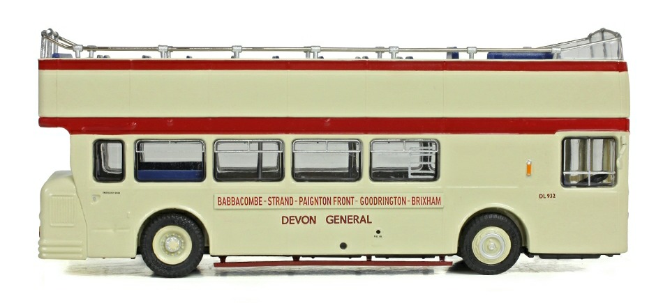 (E40501) Gift Set E99945 (Model A) offside view