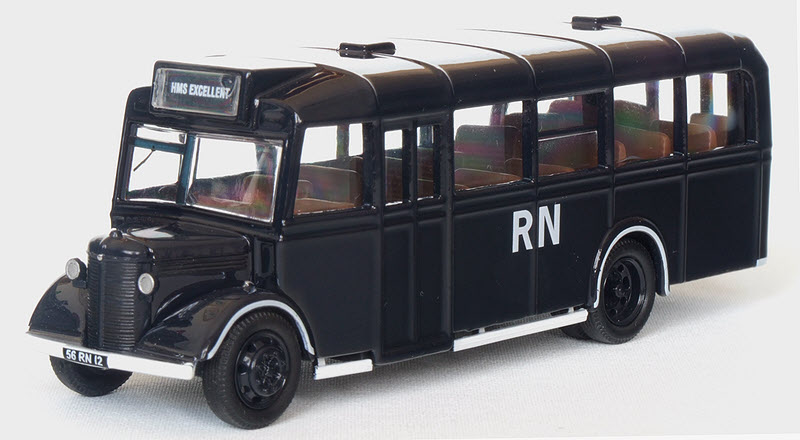 Oxford Diecasts' first release of the Bedford OWB Bus sports the dark blue colours of the Royal Navy