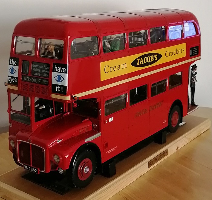 Hatchette Routemaster fully built - click to view super hi-res image