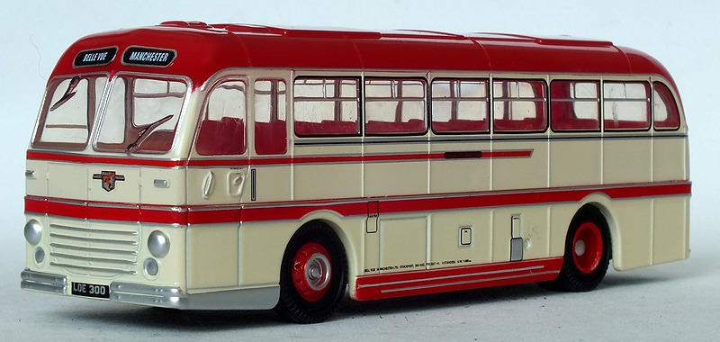 Oxford Diecast: 76DR001 - Belle Vue Duple Roadmaster Coach - click to view super hi-res image