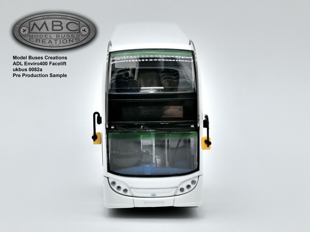UKBUS 0082A front view