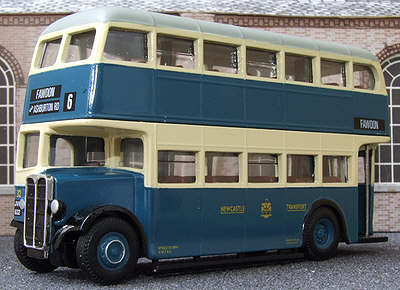 40402 front view