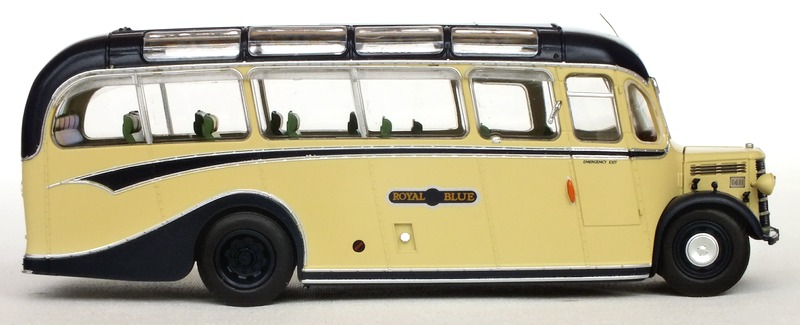 UK920004 offside view
