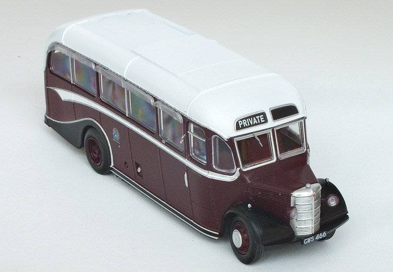Rapido UK920006 high front view