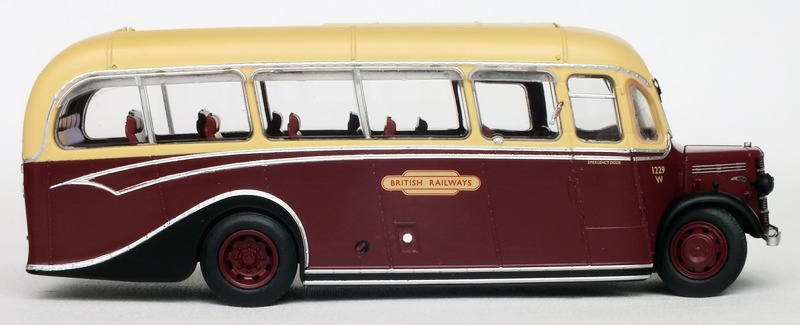 UK920007 offside view