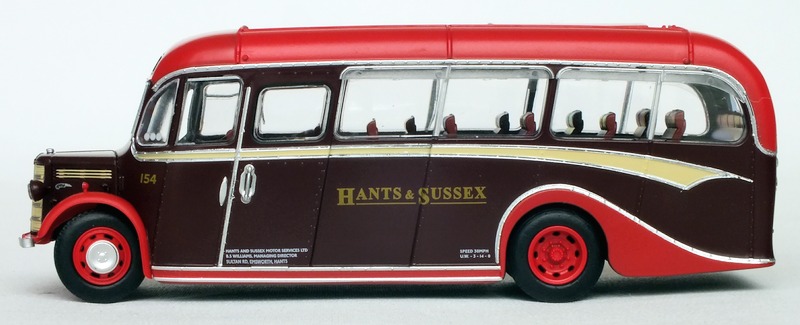 Rapido UK920008 nearside view