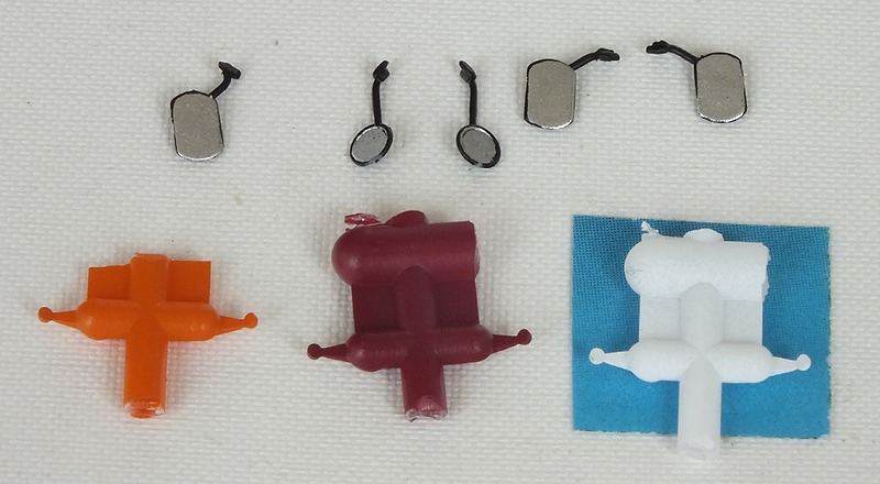 UK920006 Mirrors & taillights accessories pack contents