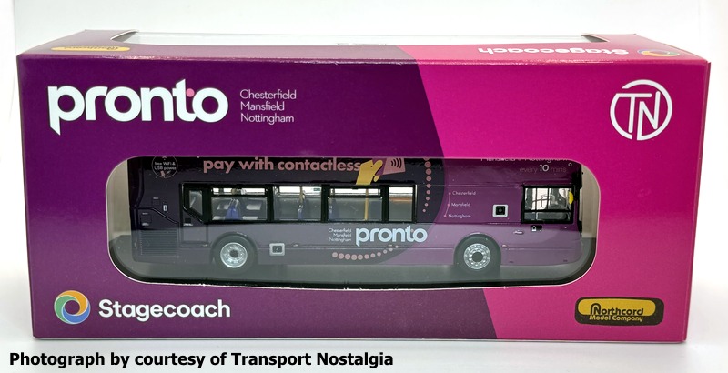 UKBUS0079 Model packaging (rear)