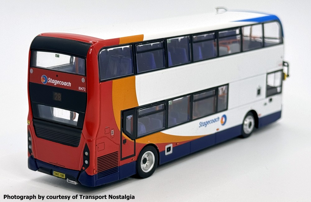 UKBUS0089 rear offside view