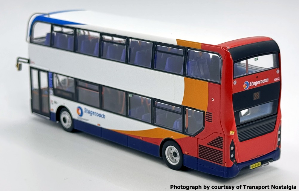UKBUS0089 rear nearside view