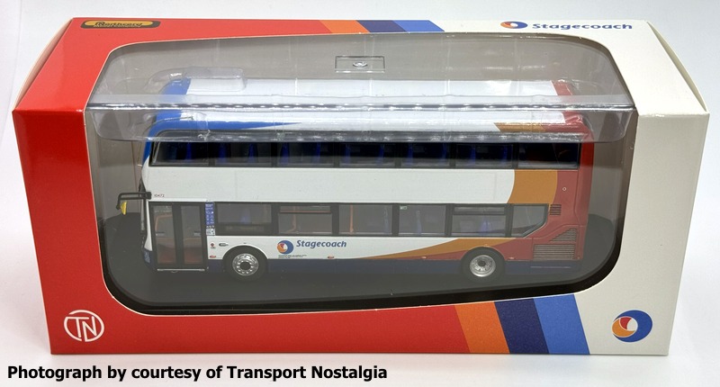 UKBUS0089 Model packaging (front)